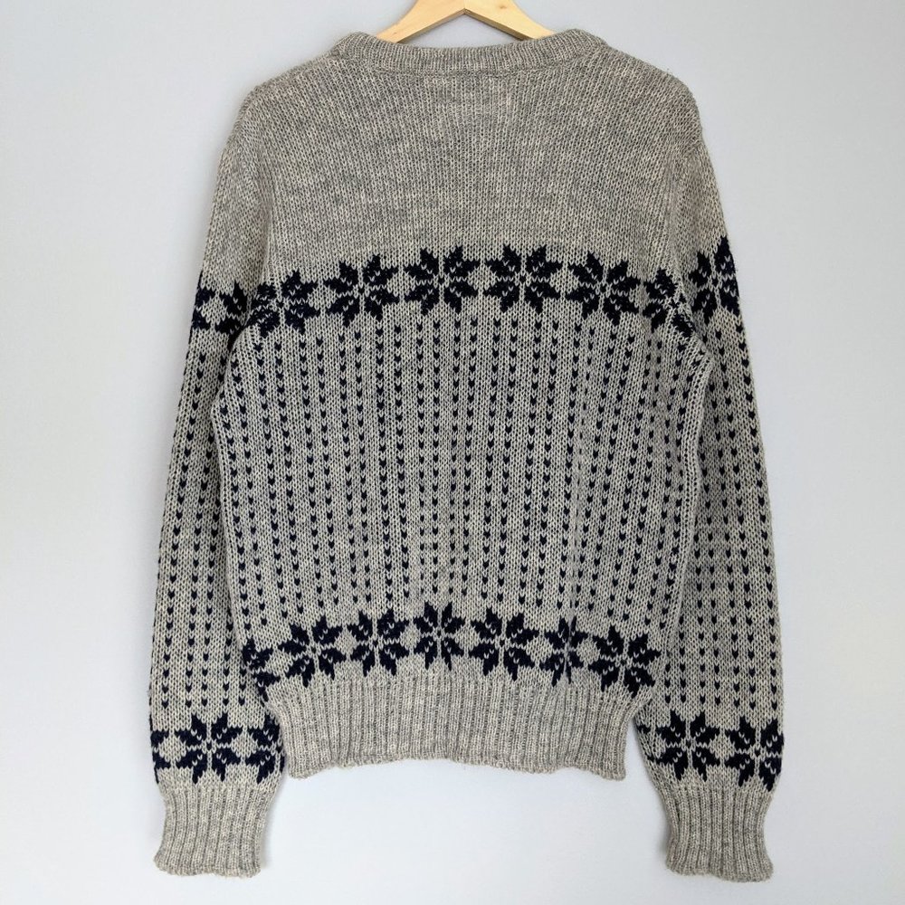 🇨🇦 Vintage Canknit Vancouver-Made Wool Sweater Made in Canada - Picture 2 of 7